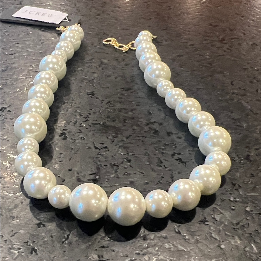 J. Crew White and Gold Pearl Beaded Necklace - Picture 4 of 4